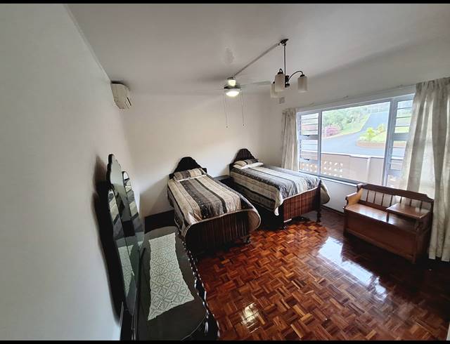 2 BEDROOM APARTMENT FOR SALE IN MANABA BEACH